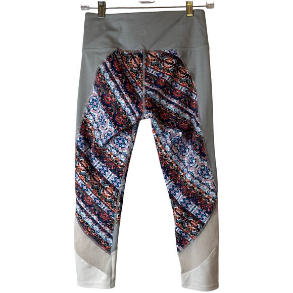 Athleta Nomad Salutation Mesh Capri Multicolor Leggings - Size S - Picture 3 of 8